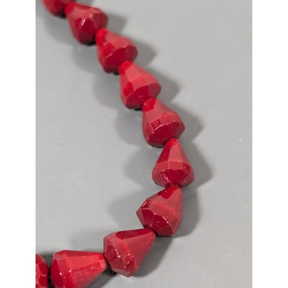 Vintage Red Faceted Glass Teardrop Beaded Strand Necklace 22" MCM - Picture 4 of 8